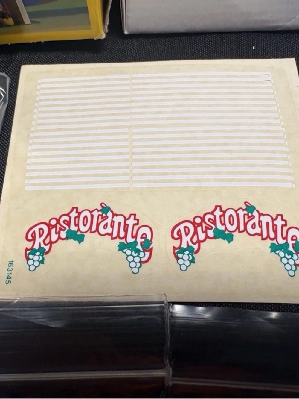 Vintage LEGO Set 6376 Town Breezeway Café 100% Complete With Box & Instructions - Picture 3 of 10